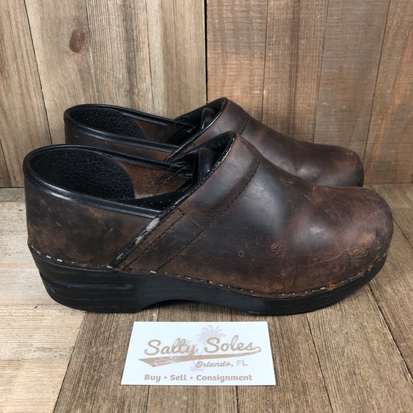 dansko clogs 39 sale